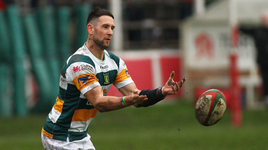Pooler add fly-half, Richard Powell, to their squad ahead of promotion push