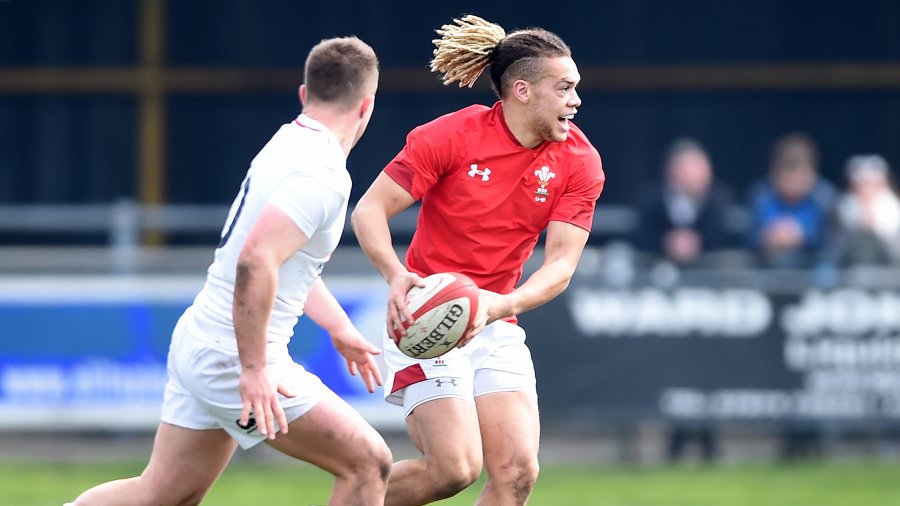 Pooler strengthen backs with the signing of Wales Sevens prospect, Jay Jones