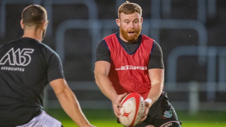 POOLER BOLSTER BACK ROW WITH SIGNING OF CAMERON REGAN FROM EBBW VALE
