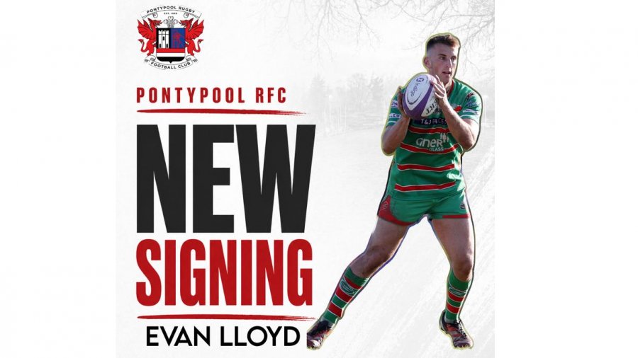 Evan Lloyd signs for 2026/27